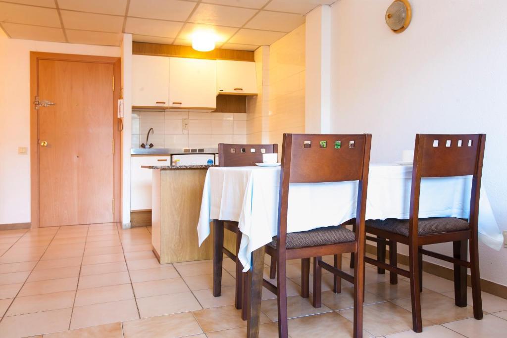 Catalonia Park Apartamentos Salou Bagian luar foto
