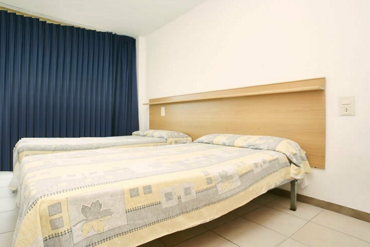 Catalonia Park Apartamentos Salou Bagian luar foto